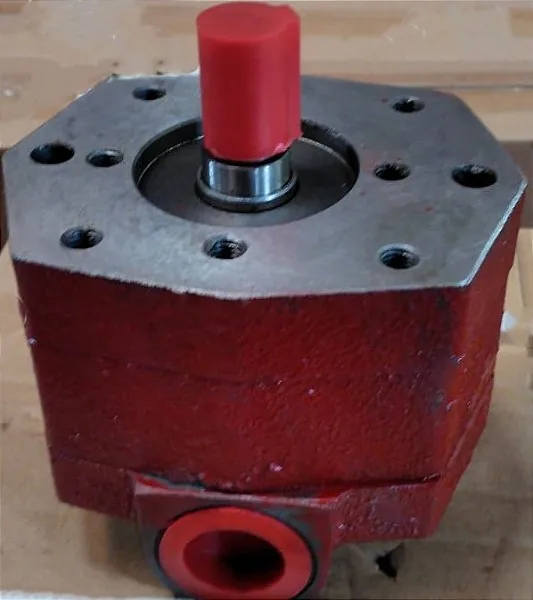 Bomba de Óleo — reversor BM 650